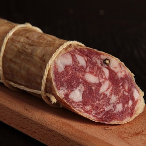 Seasoned salami (0, 3-0, 5 Kg)