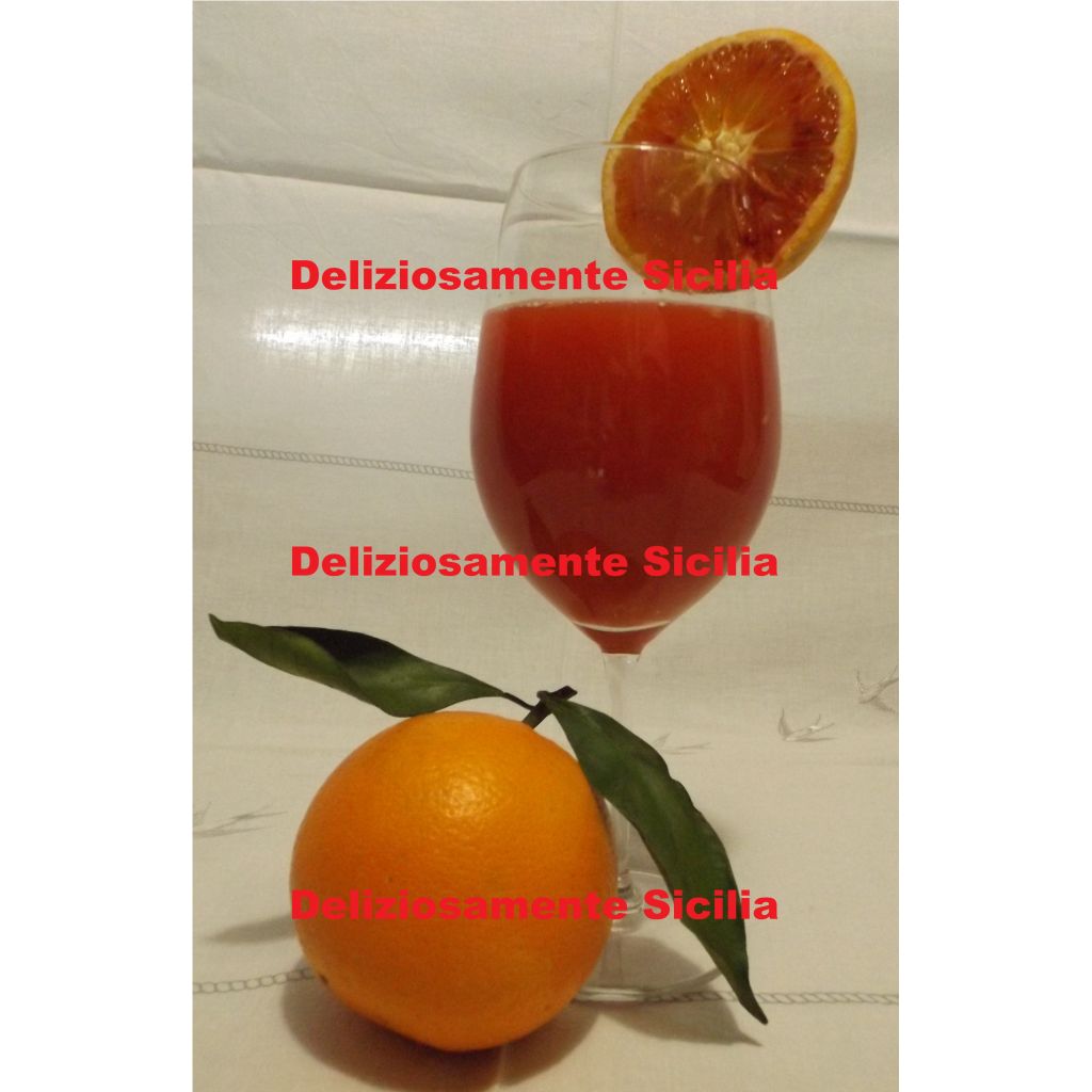 Arance rosse Tarocco pezzatura mista (scendialbero) di Sicilia - 10 Kg.