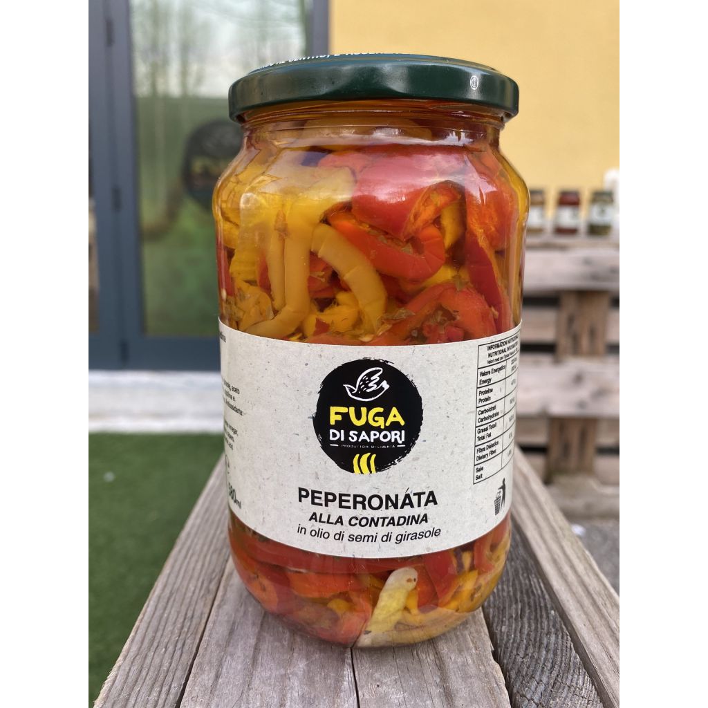 Peperonata in oil with onions and capers - 520 g