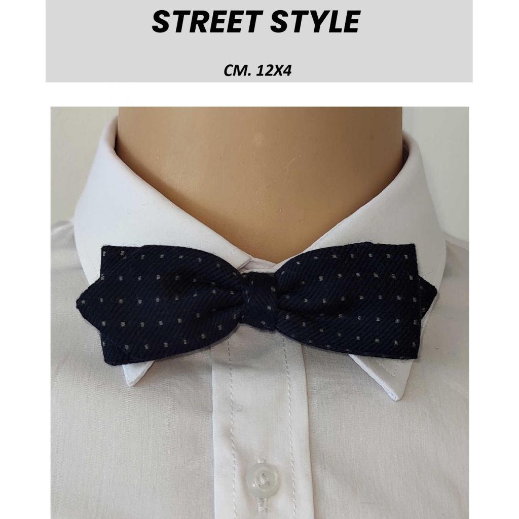 Pre-tied bow tie mod. Street Style