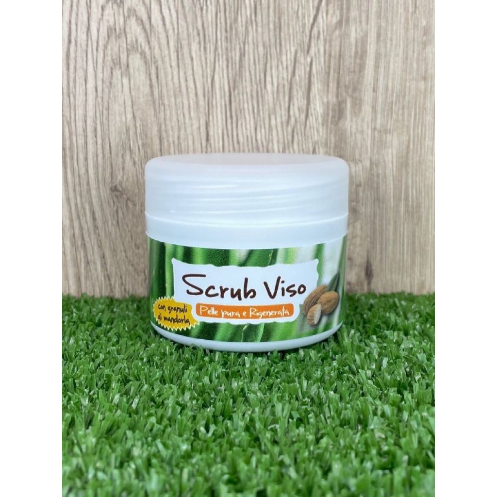 Scrub Viso all'Aloe Vera e Mandorla